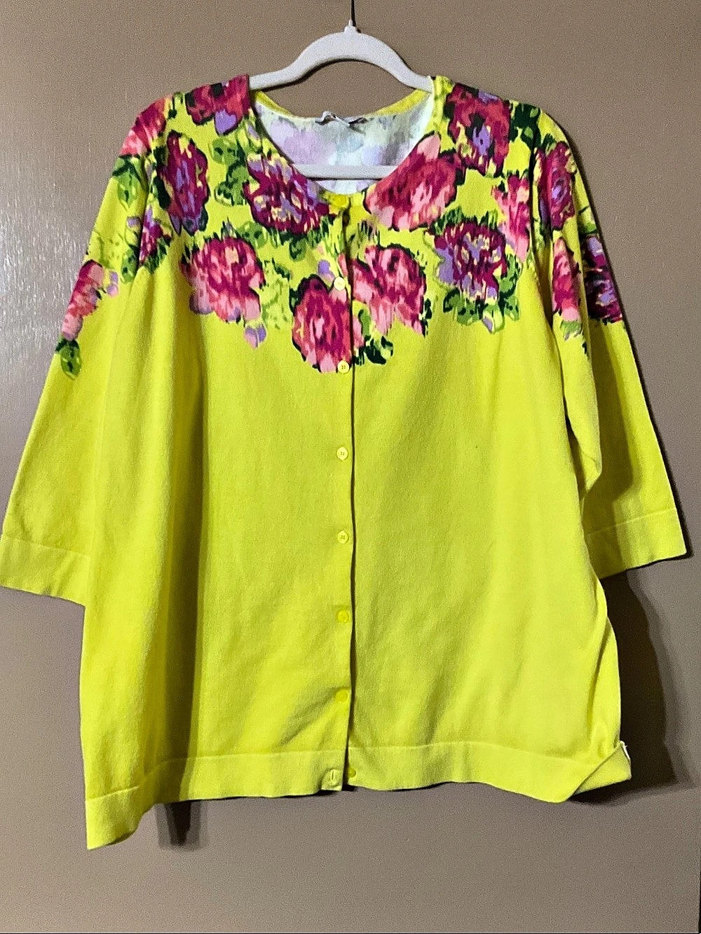 Isaac Mizrahi LIVE! Floral Button Front Top Green Pink Size 2X